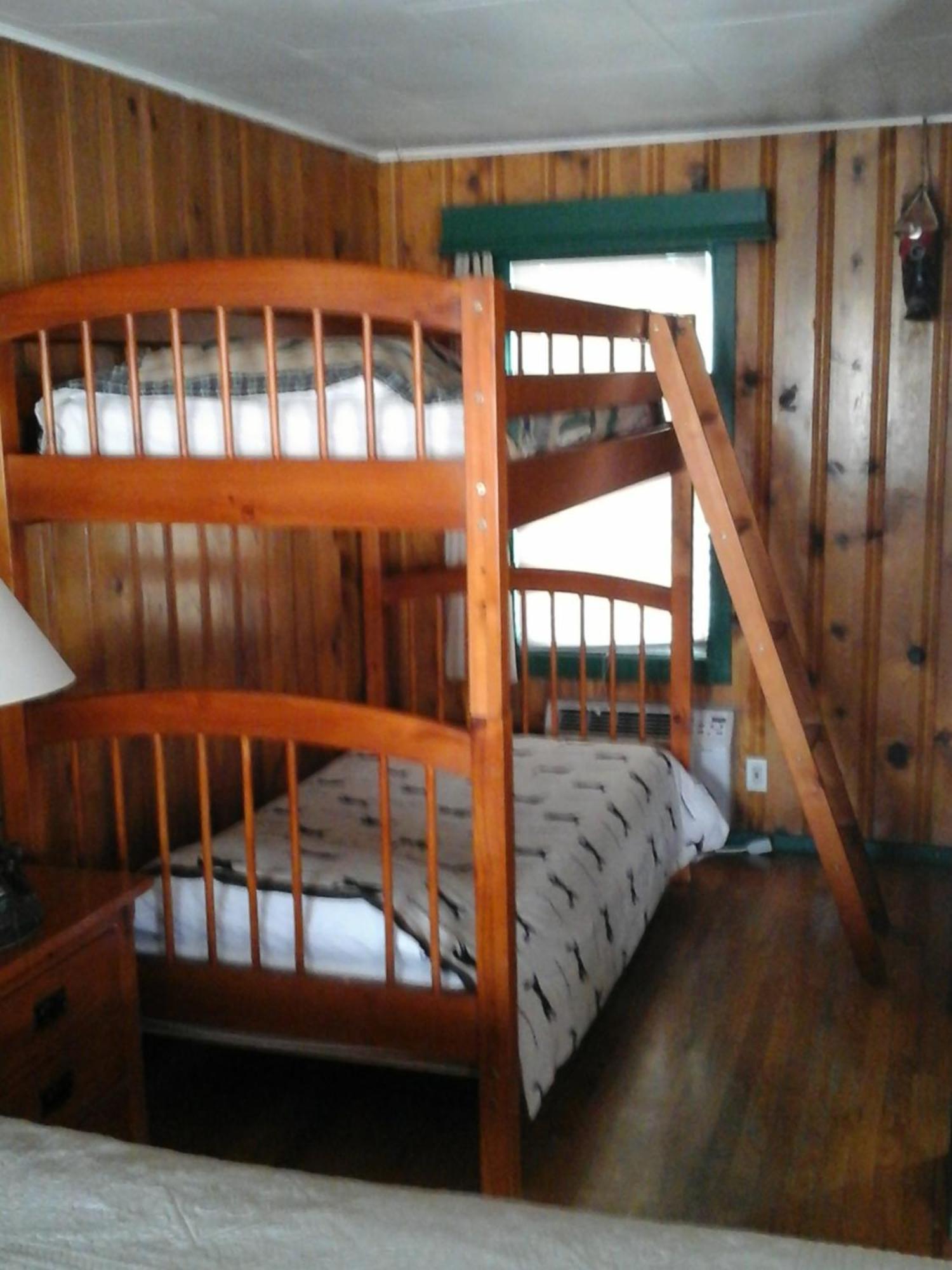 River Bend Motel Llc Spray Экстерьер фото